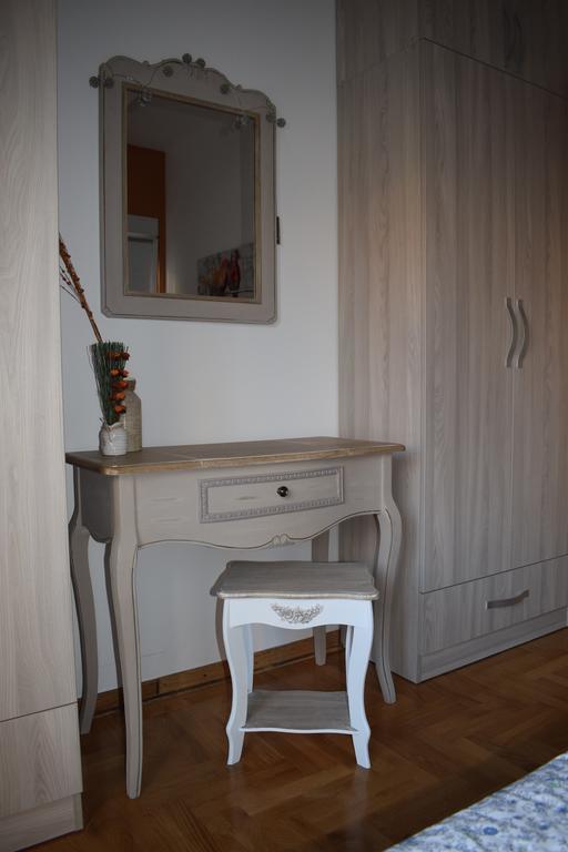 Apartment Fini 티바트 외부 사진